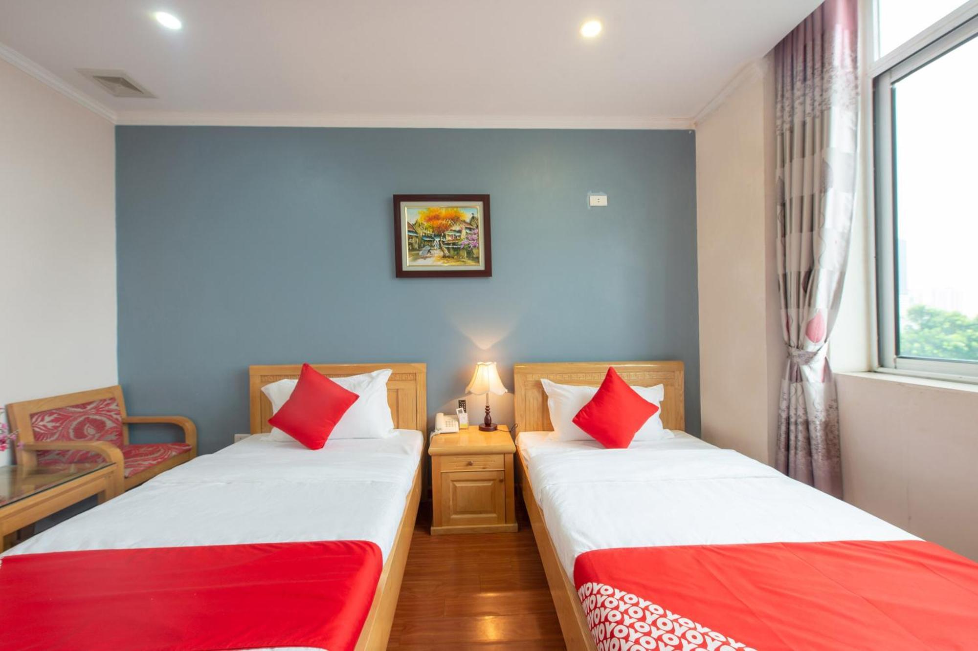 Capital O 417 Truong Son Hotel ฮานอย ภายนอก รูปภาพ