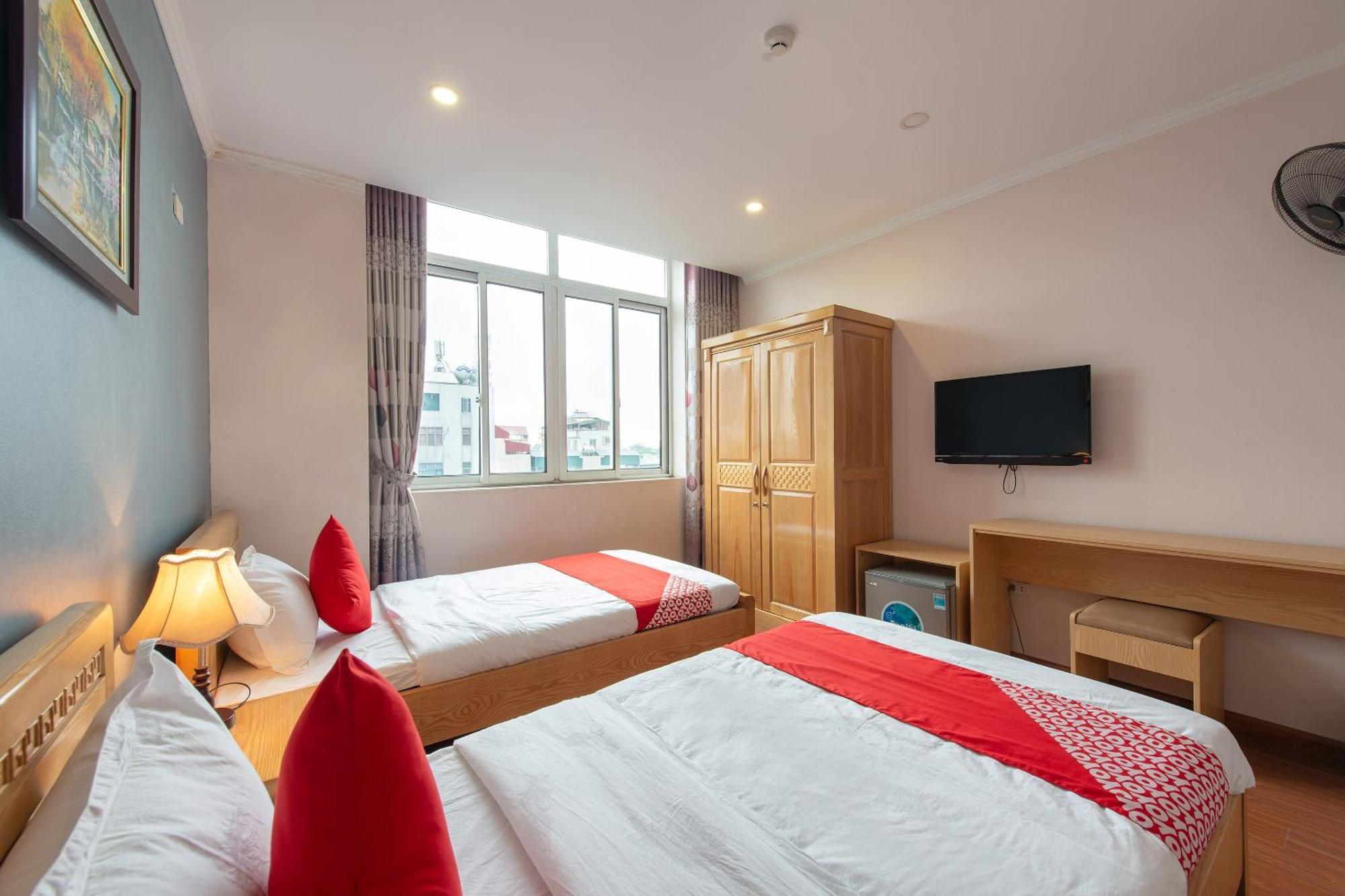 Capital O 417 Truong Son Hotel ฮานอย ภายนอก รูปภาพ