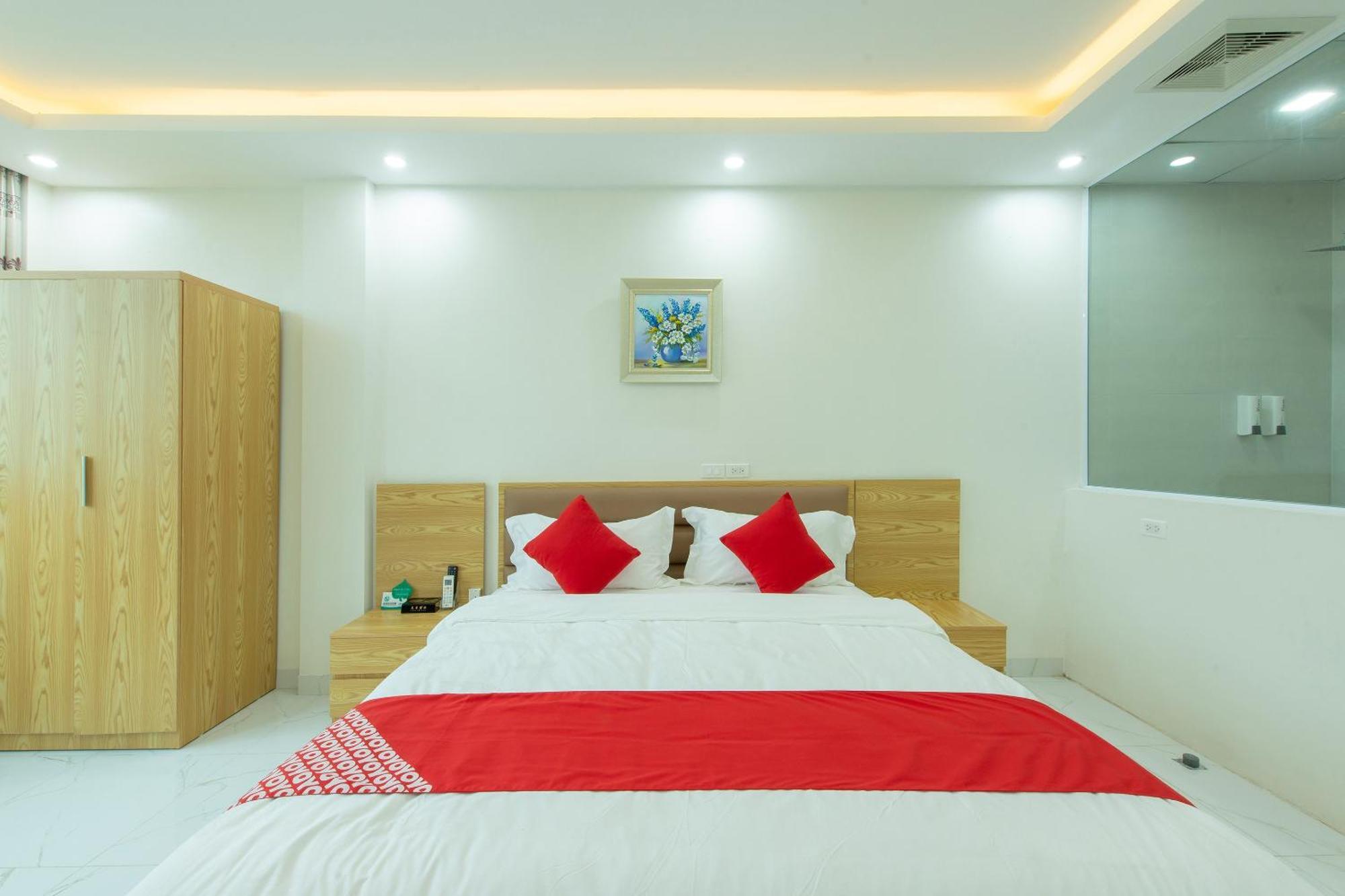 Capital O 417 Truong Son Hotel ฮานอย ภายนอก รูปภาพ