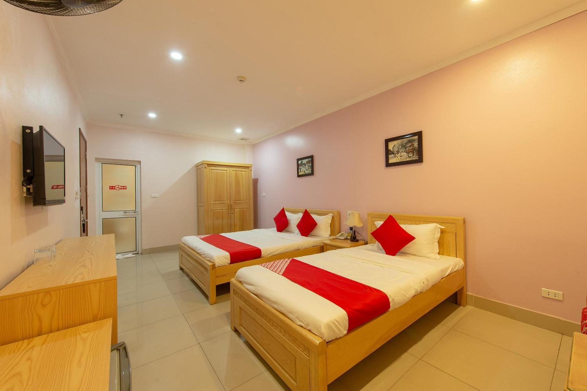 Capital O 417 Truong Son Hotel ฮานอย ภายนอก รูปภาพ